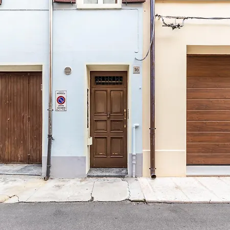 Ca 'pico With Wifi-few Steps From Center Lägenhet *